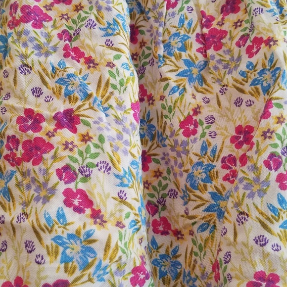 NEW! Adorable 12M Skirt by OshKosh - Picture 3 of 3